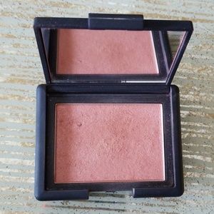 NARS Blush- Unlawful
